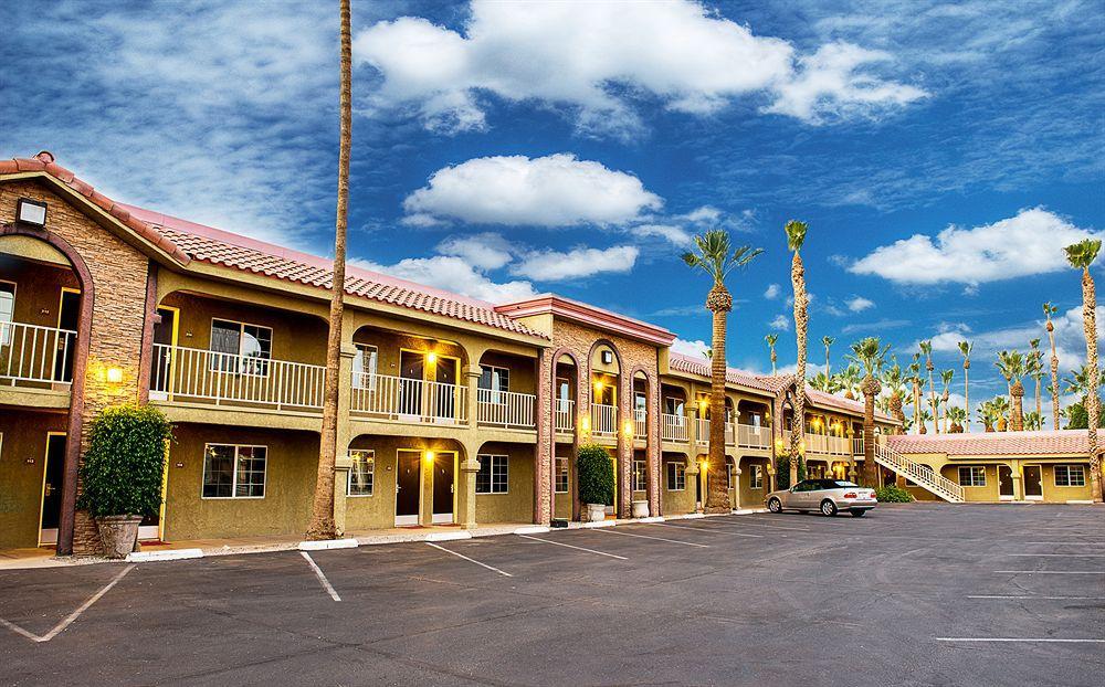 Econo Lodge Blythe Buitenkant foto