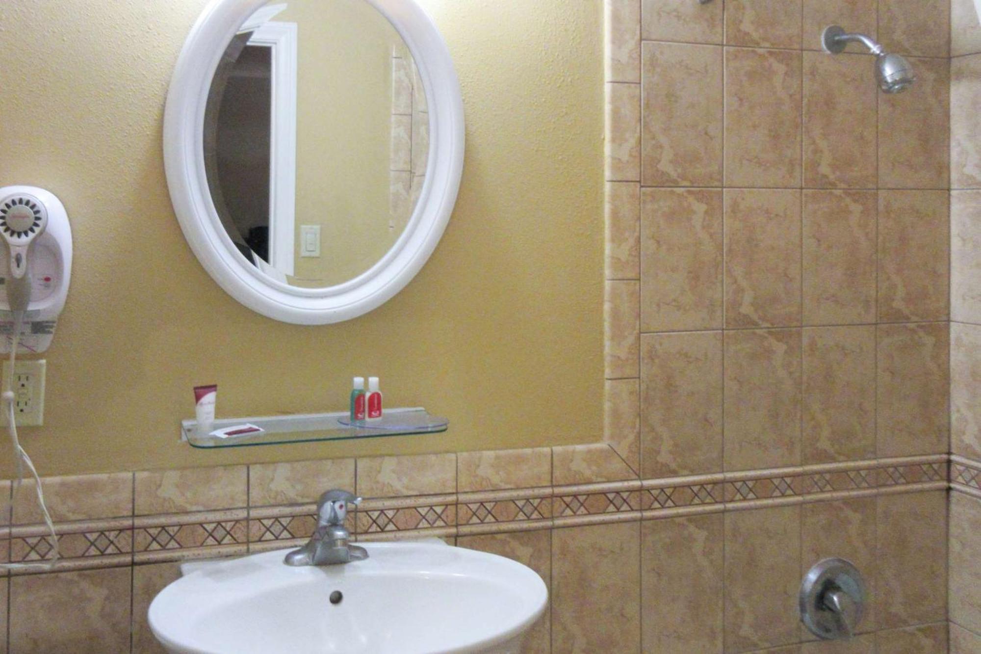 Econo Lodge Blythe Buitenkant foto